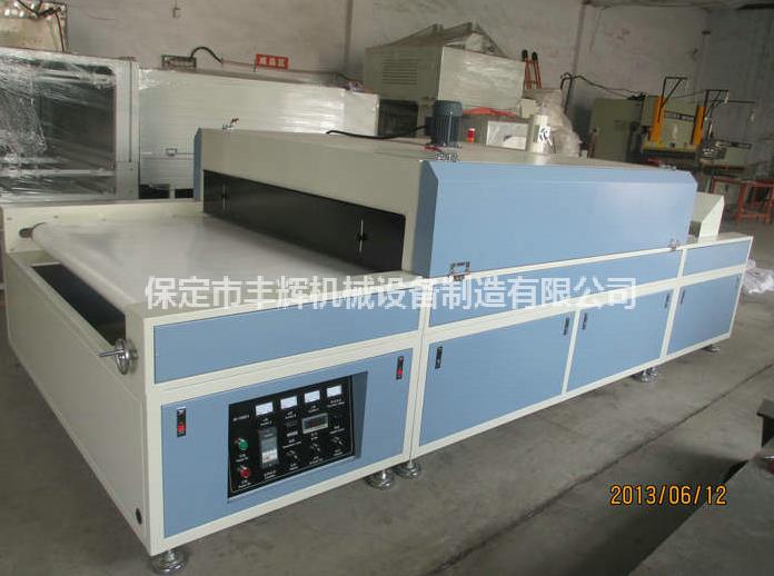 烘干固化隧道爐實現(xiàn)的是多區(qū)控溫，你行嗎？